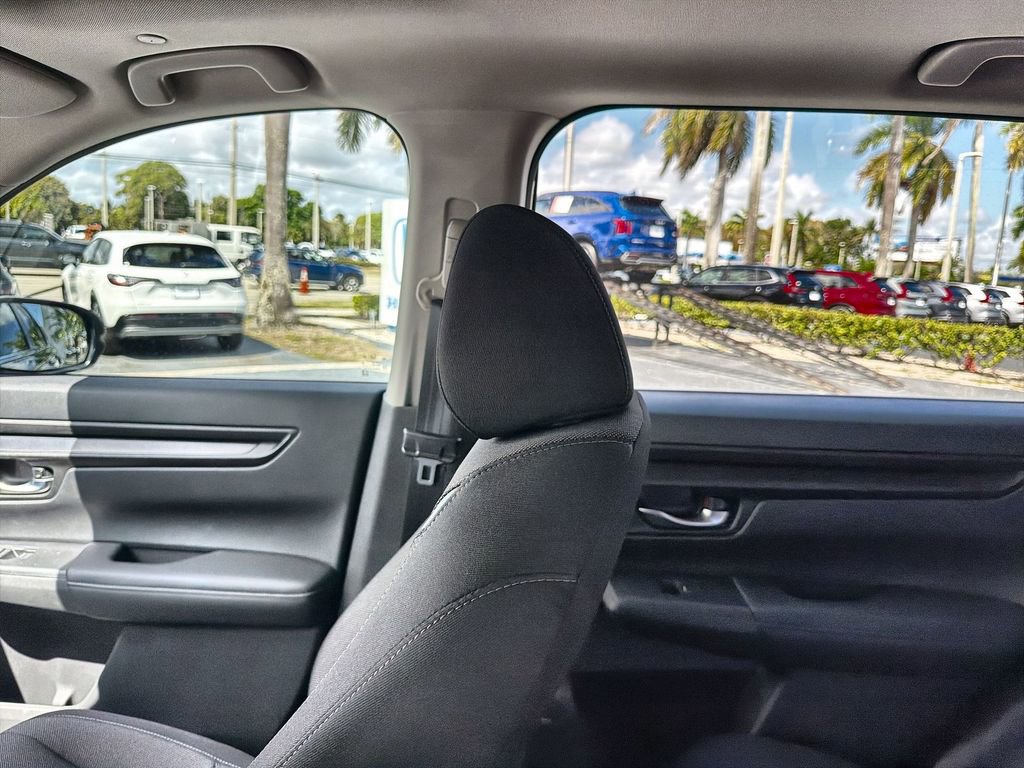 Certified 2025 Honda CR-V EX image 12