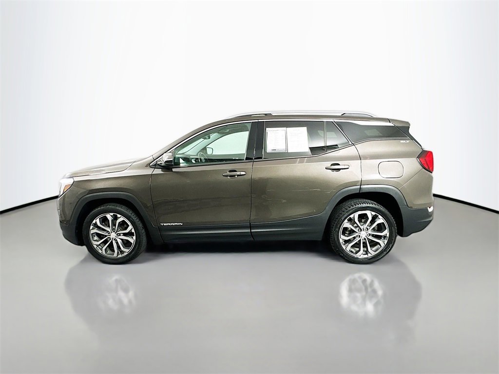 Used 2019 GMC Terrain SLT w/ Preferred Package image 4
