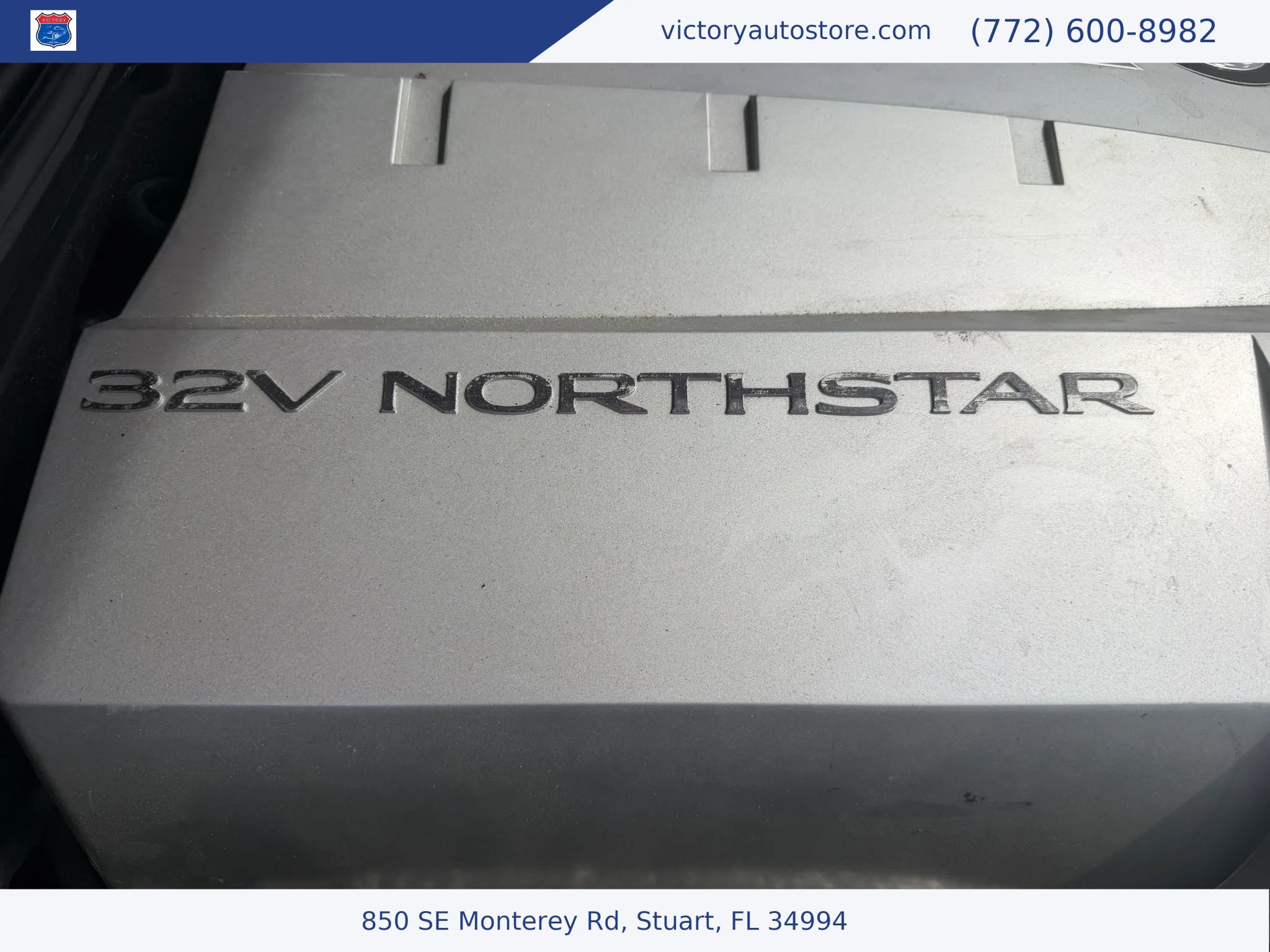 Used 2004 Cadillac XLR RWD image 29