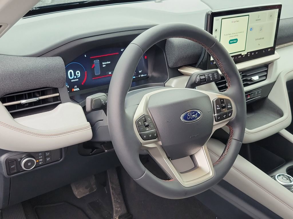 New 2026 Ford Explorer Active image 9
