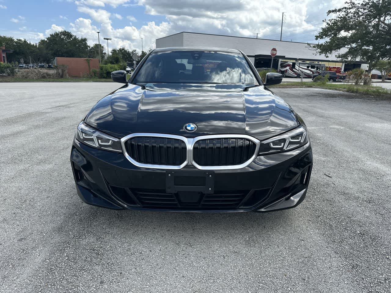 Used 2025 BMW 330i xDrive Sedan AWD/4WD image 17