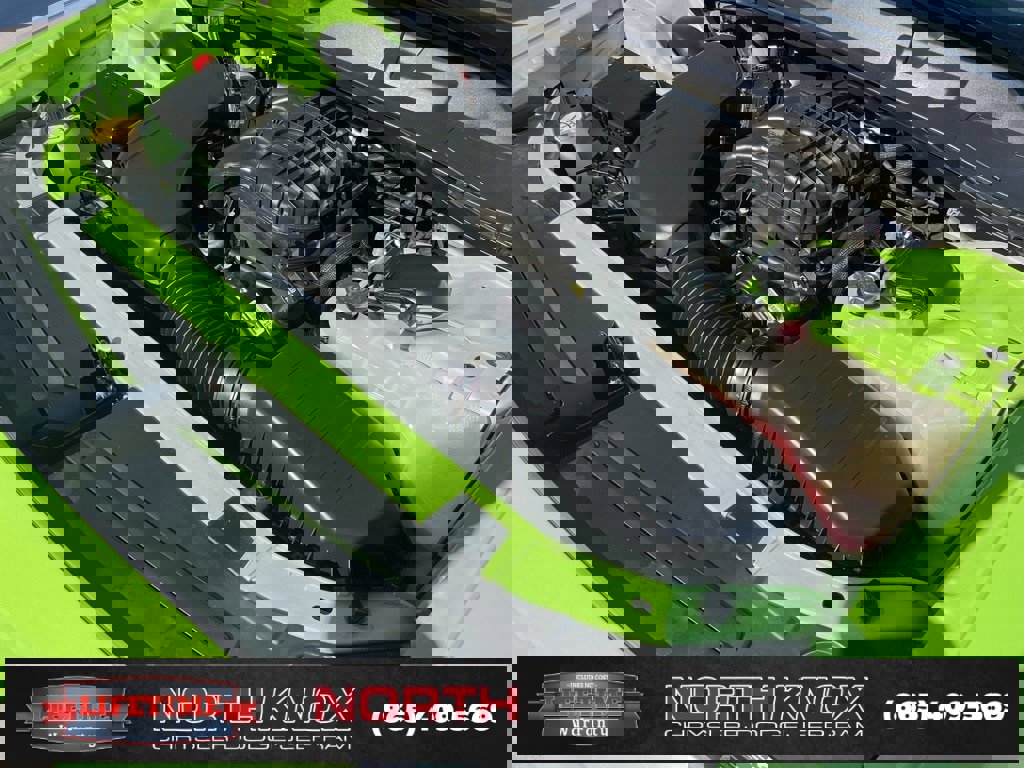 Used 2023 Dodge Challenger SXT w/ Blacktop Package image 4