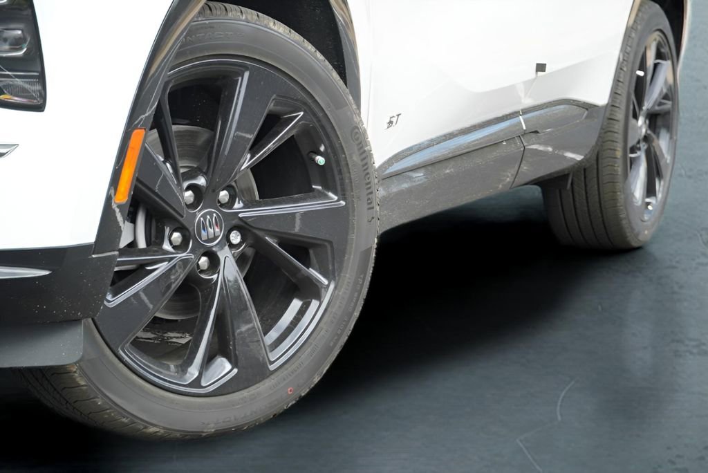 New 2026 Buick Envision Sport Touring image 3