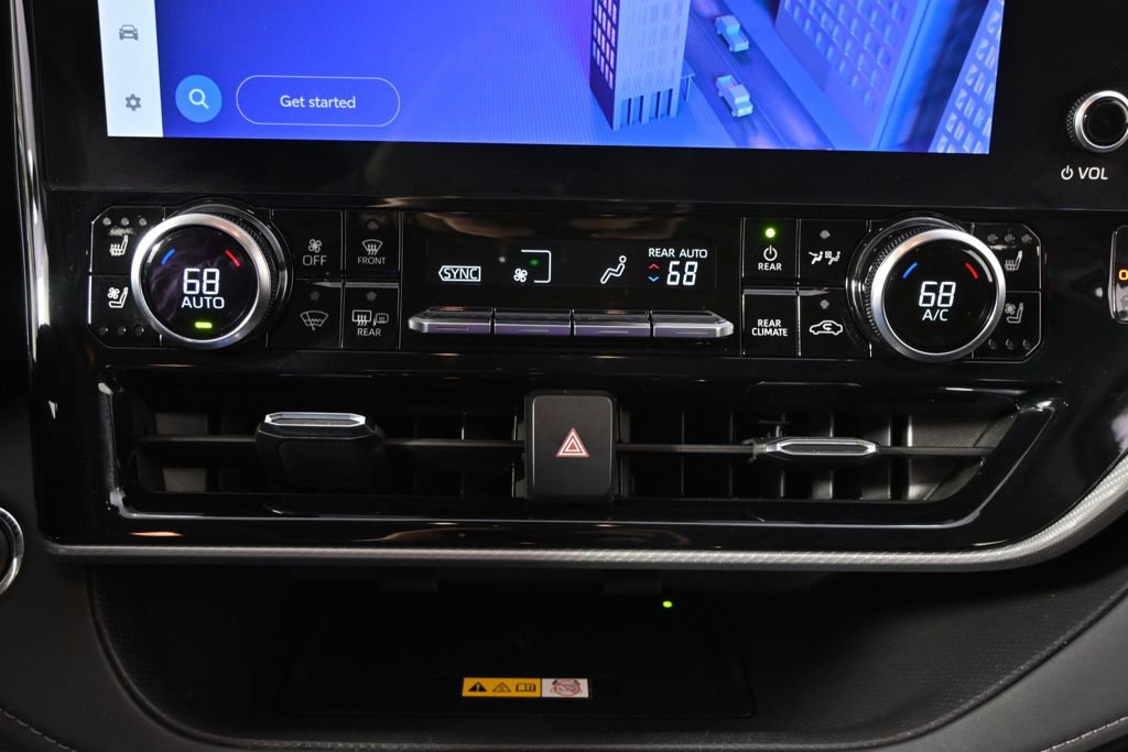 Used 2023 Toyota Highlander Platinum image 31