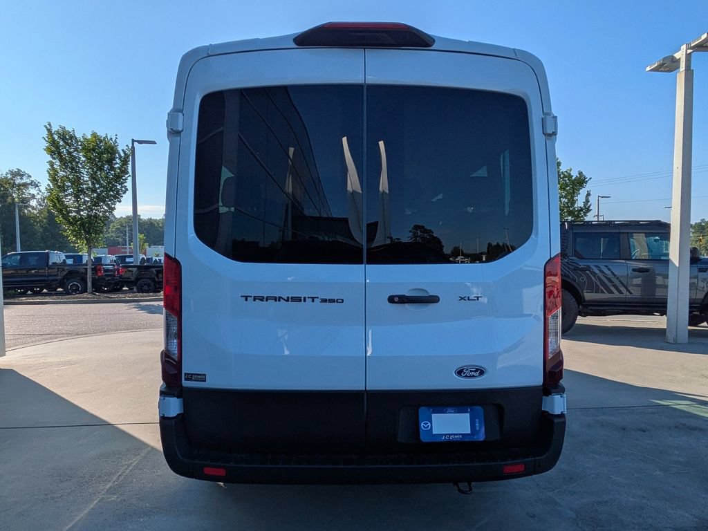New 2026 Ford Transit 350 148 Medium Roof Wagon RWD image 4