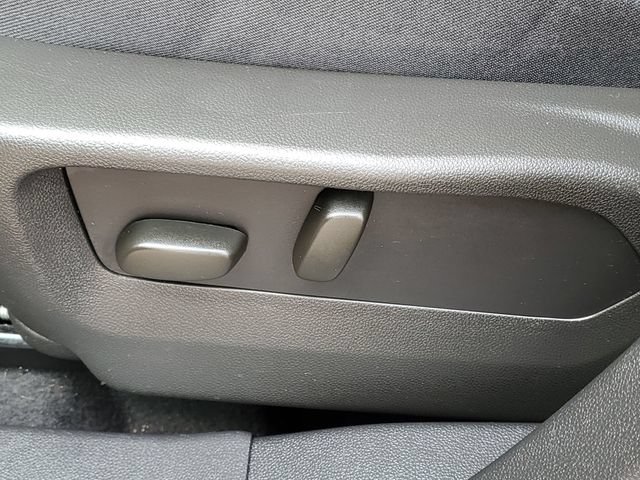 Used 2023 Buick Envision Essence FWD image 8
