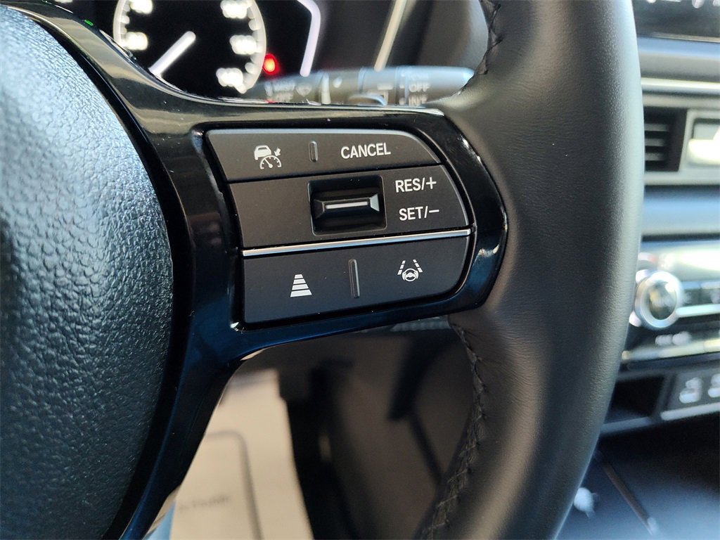 Certified 2025 Honda Pilot EX-L image 24