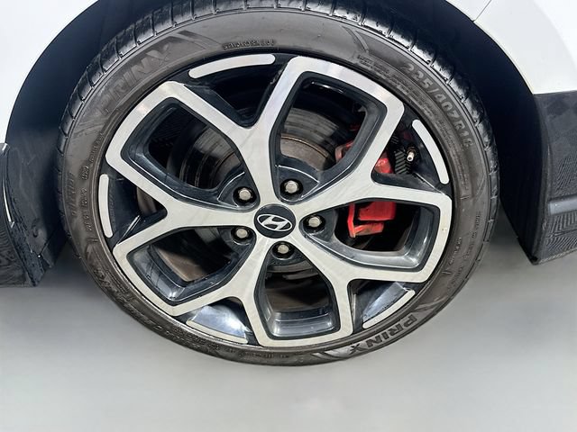 Used 2019 Hyundai Veloster N N FWD image 27