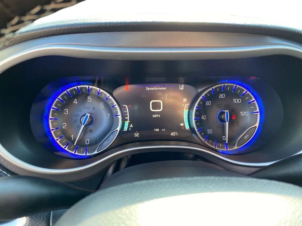 New 2026 Chrysler Pacifica Select image 14