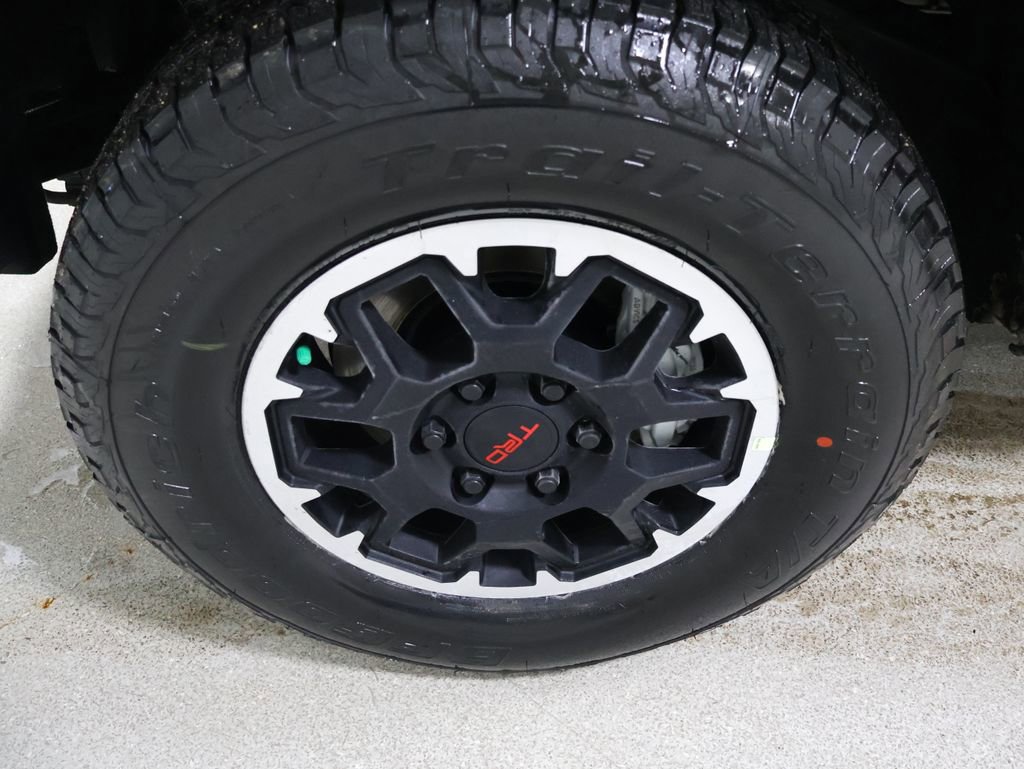 New 2026 Toyota Tacoma TRD Off-Road w/ TRD Off Road Upgrade Package AWD/4WD image 8