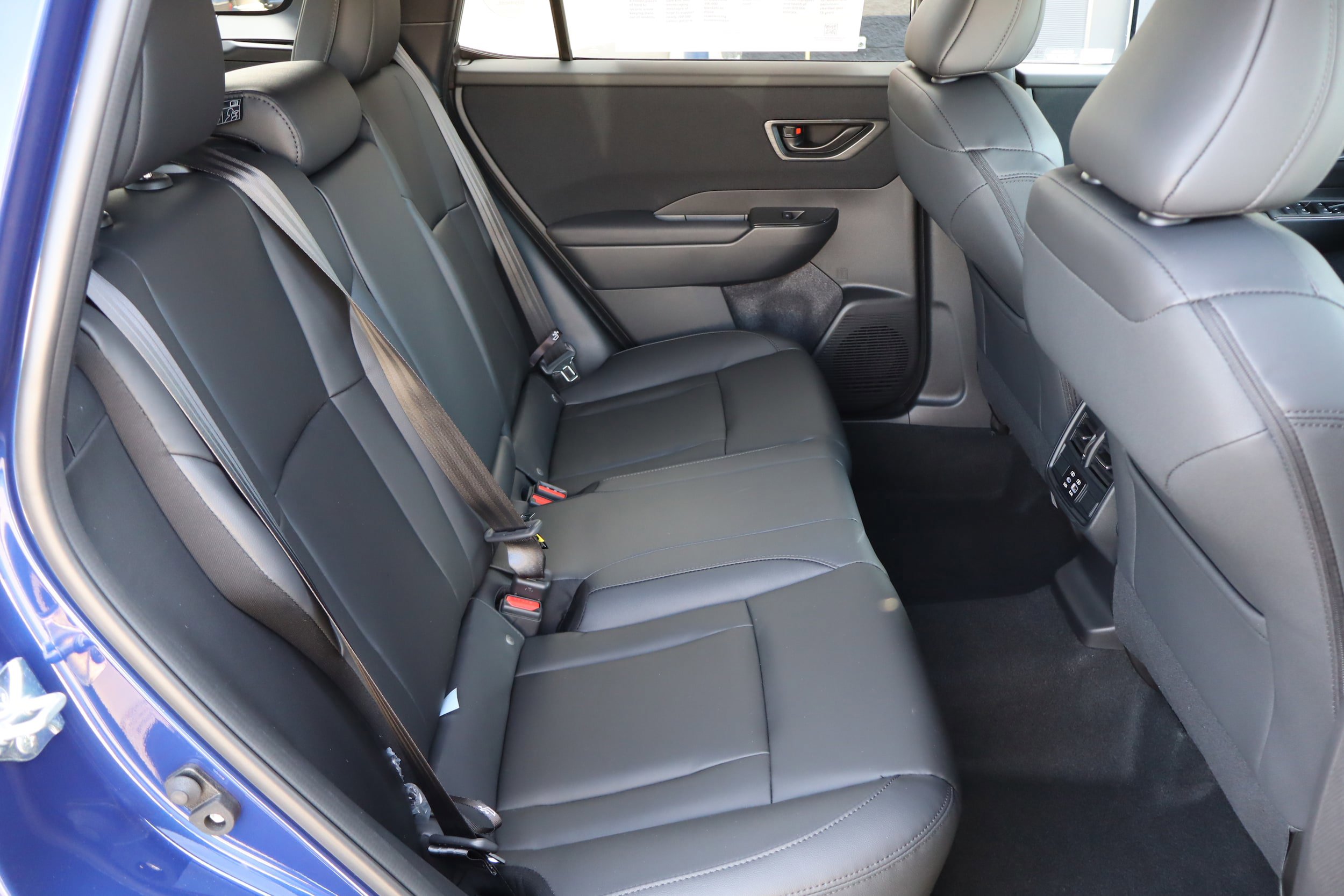 New 2026 Subaru Outback Premium w/ Premium/Limited Package 2 AWD/4WD image 21