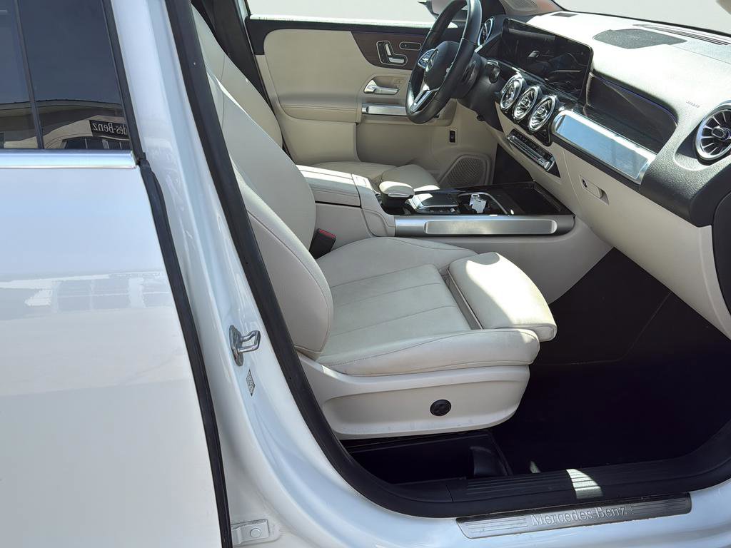 Certified 2023 Mercedes-Benz GLB 250 4MATIC image 22