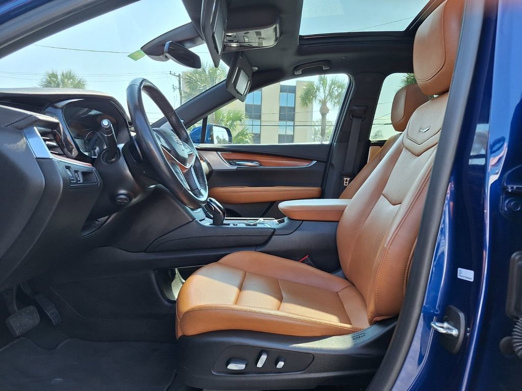 Certified 2023 Cadillac XT5 Premium Luxury image 12
