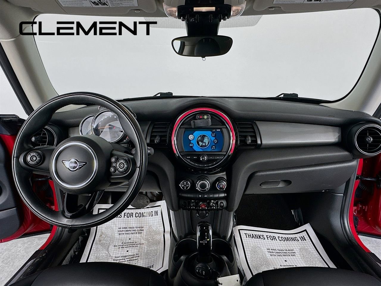 Used 2020 MINI Cooper 2-Door Hardtop FWD image 12
