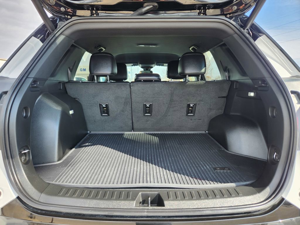 New 2026 GMC Terrain AT4 w/ Convenience Package III AWD/4WD image 24