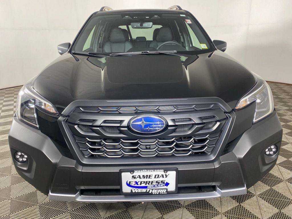 Used 2025 Subaru Forester Wilderness AWD/4WD image 12