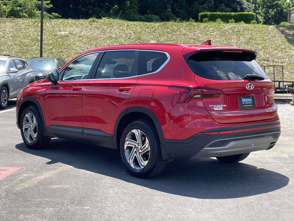 Used 2023 Hyundai Santa Fe SE FWD image 5
