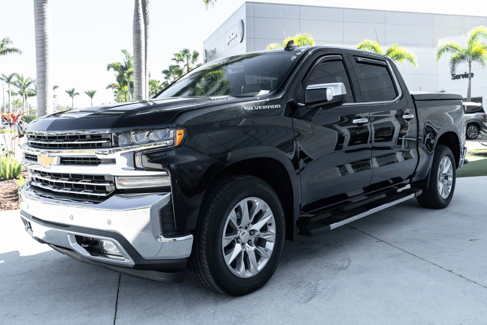 Used 2021 Chevrolet Silverado 1500 LTZ image 6