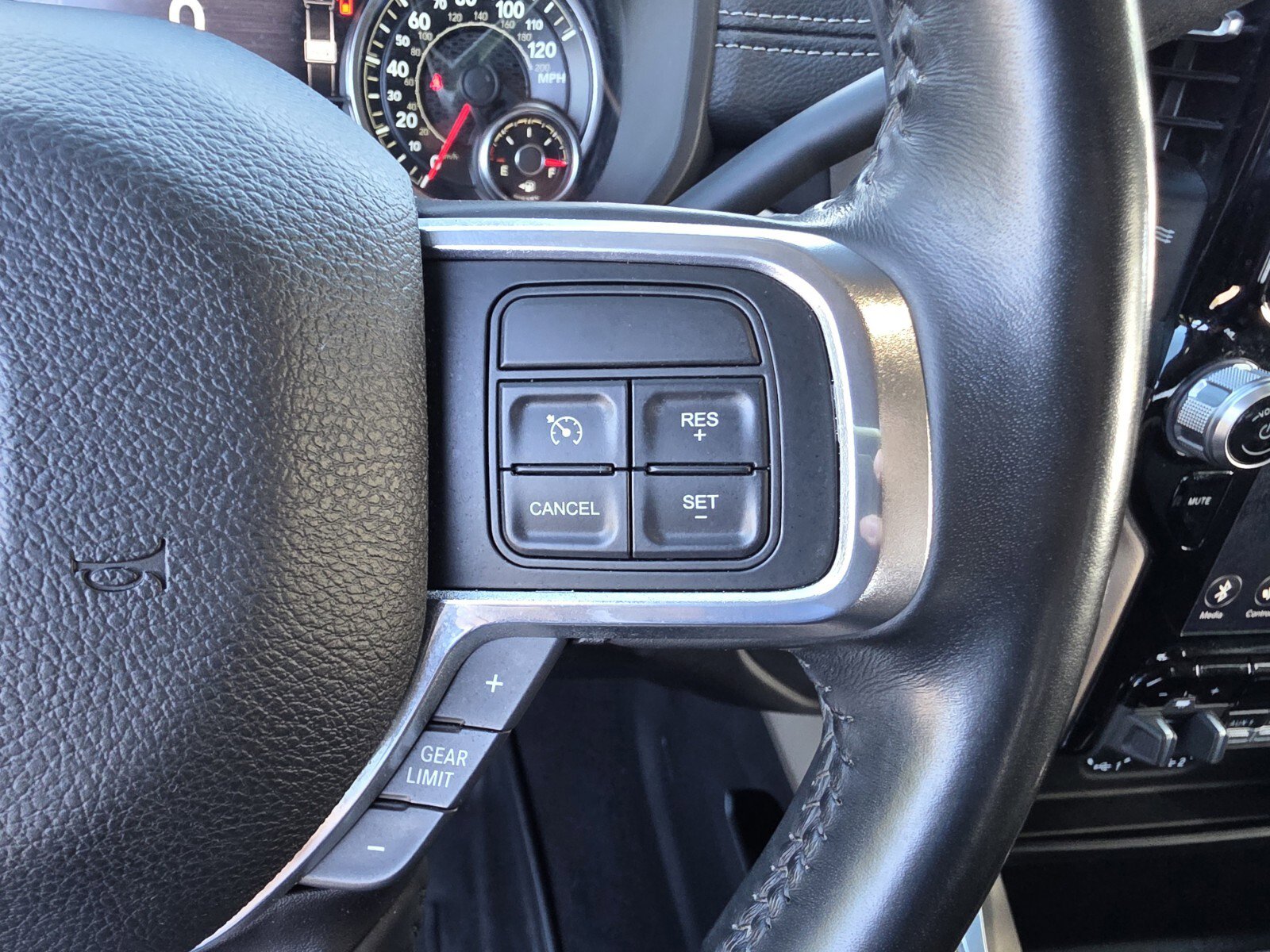 Used 2021 RAM 3500 Laramie AWD/4WD image 19