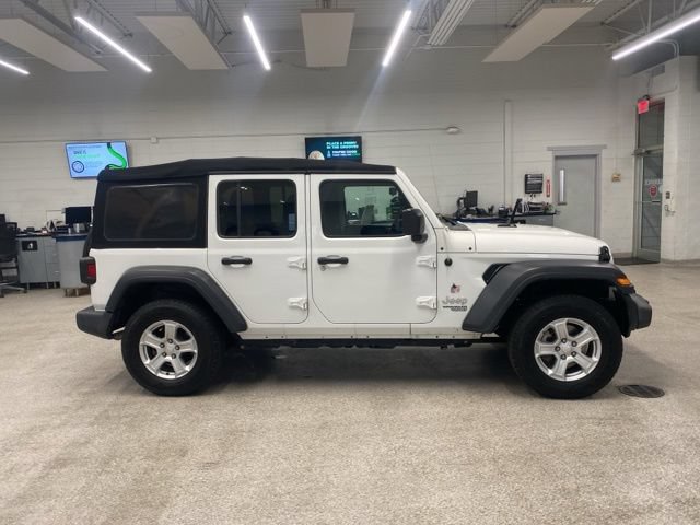 Used 2018 Jeep Wrangler Unlimited Sport S AWD/4WD image 4