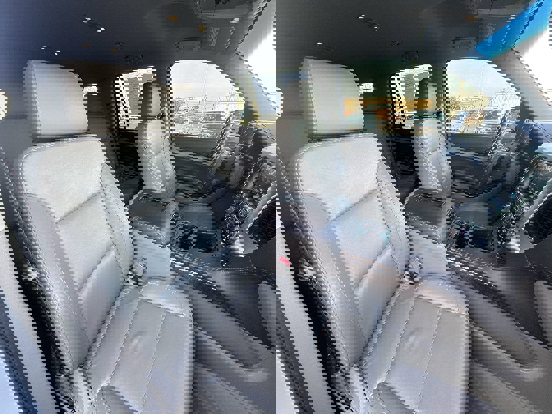 Used 2018 Chevrolet Tahoe LT w/ Luxury Package image 26