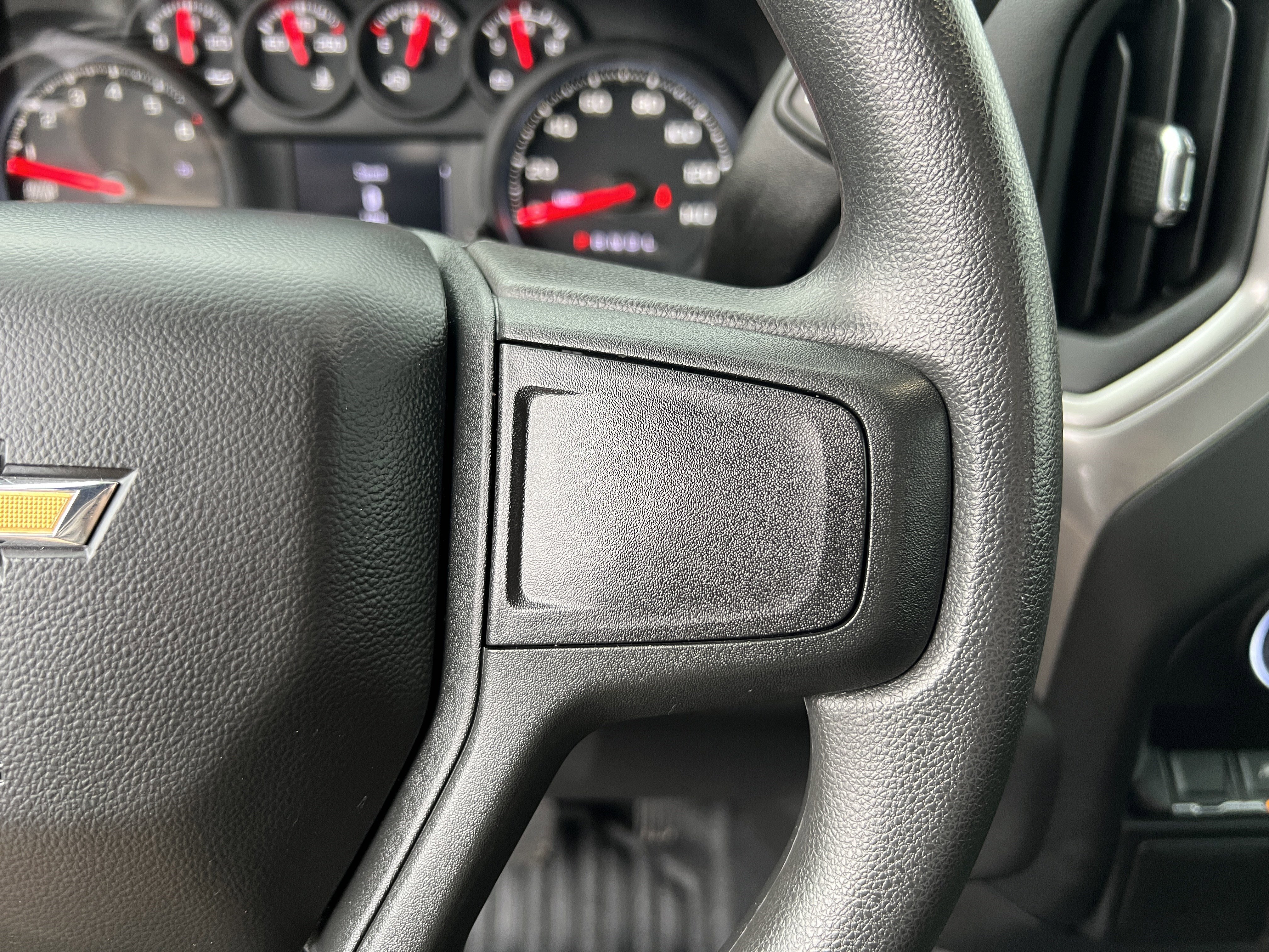 Used 2025 Chevrolet Silverado 1500 W/T RWD image 21