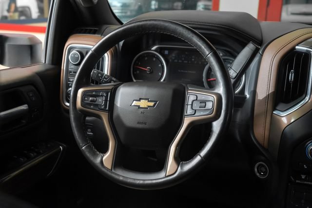 Used 2022 Chevrolet Silverado 2500 High Country w/ Z71 Off-Road Package AWD/4WD image 17