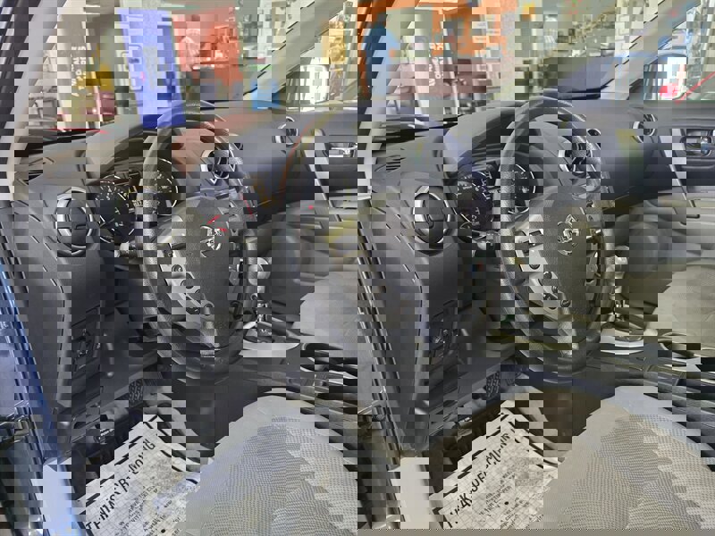 Used 2015 Nissan Rogue S w/ Convenience Package image 8