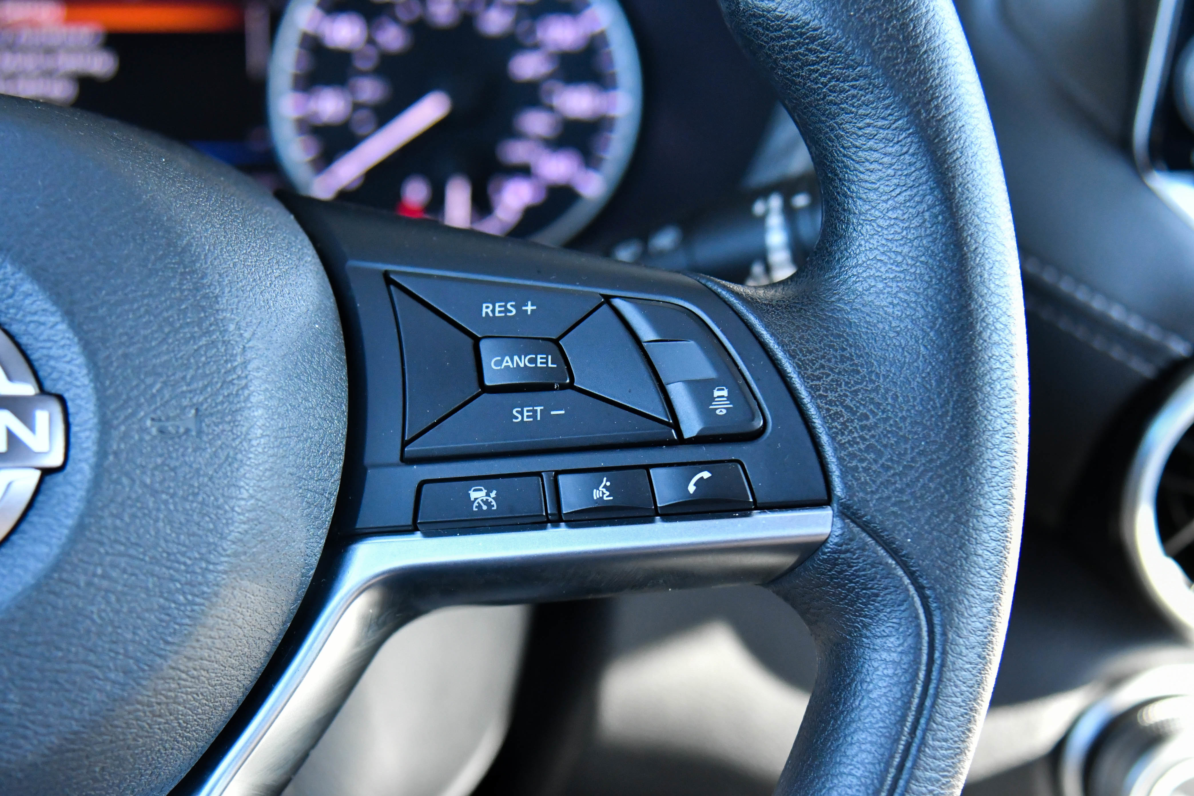 Used 2025 Nissan Sentra SV image 27