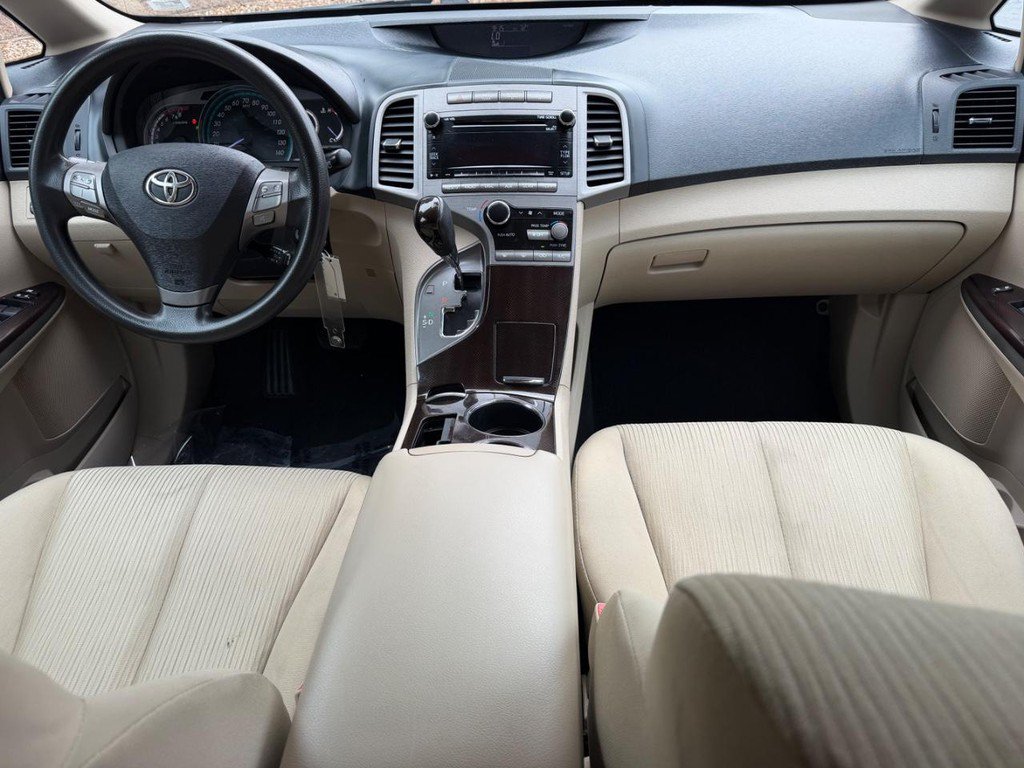 Used 2012 Toyota Venza LE FWD image 11