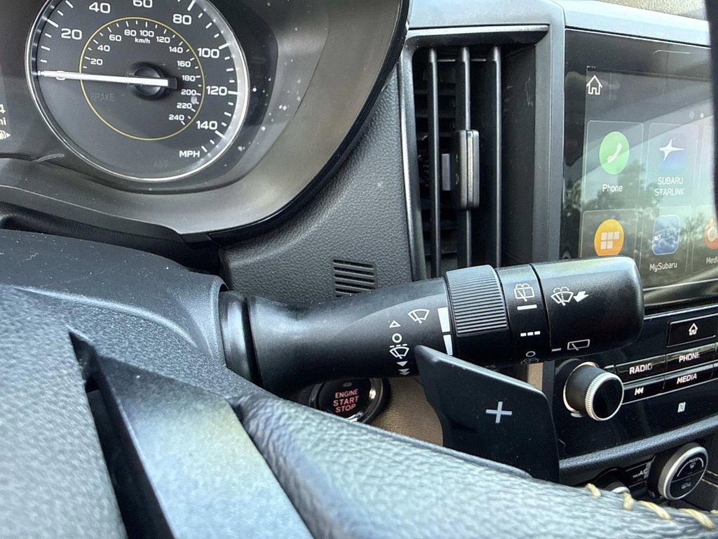 Used 2022 Subaru Crosstrek 2.5i Sport w/ Moonroof Package image 40