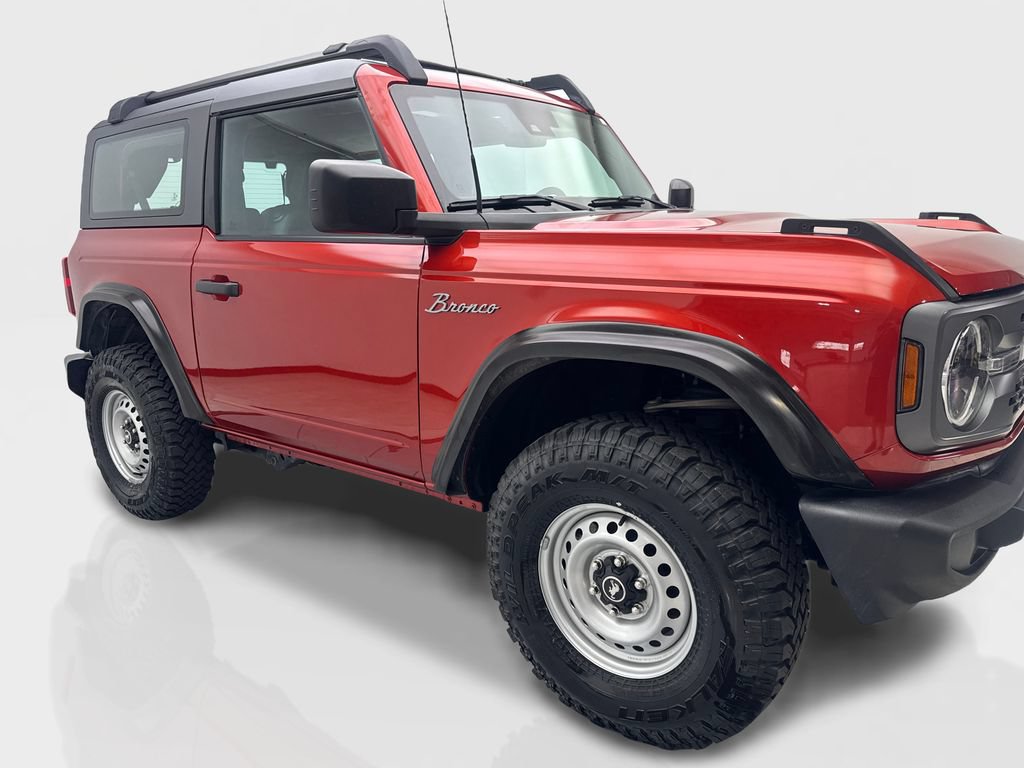 Used 2023 Ford Bronco 2-Door AWD/4WD image 12