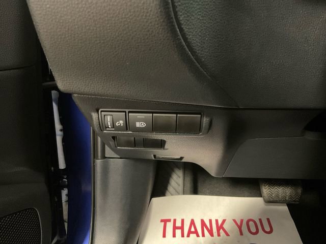 Used 2023 Toyota Corolla Cross XLE image 17