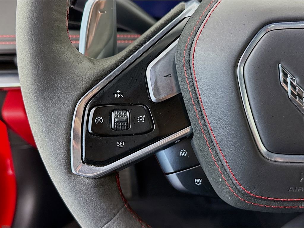 Used 2020 Chevrolet Corvette Stingray Premium Cpe w/ 3LT Preferred Equipment Group image 19