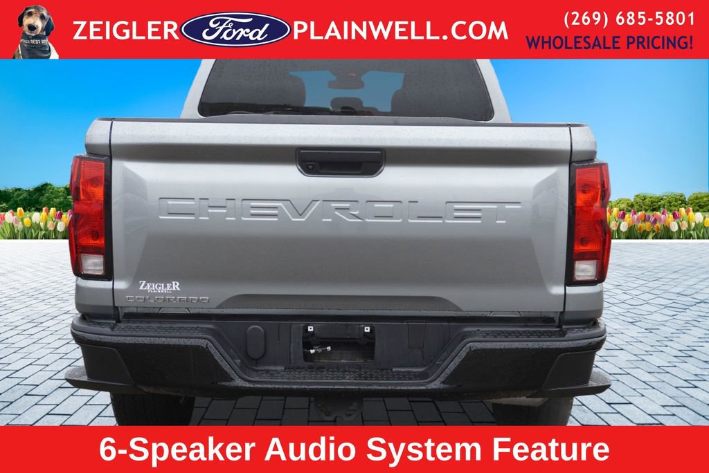 Used 2024 Chevrolet Colorado W/T image 4