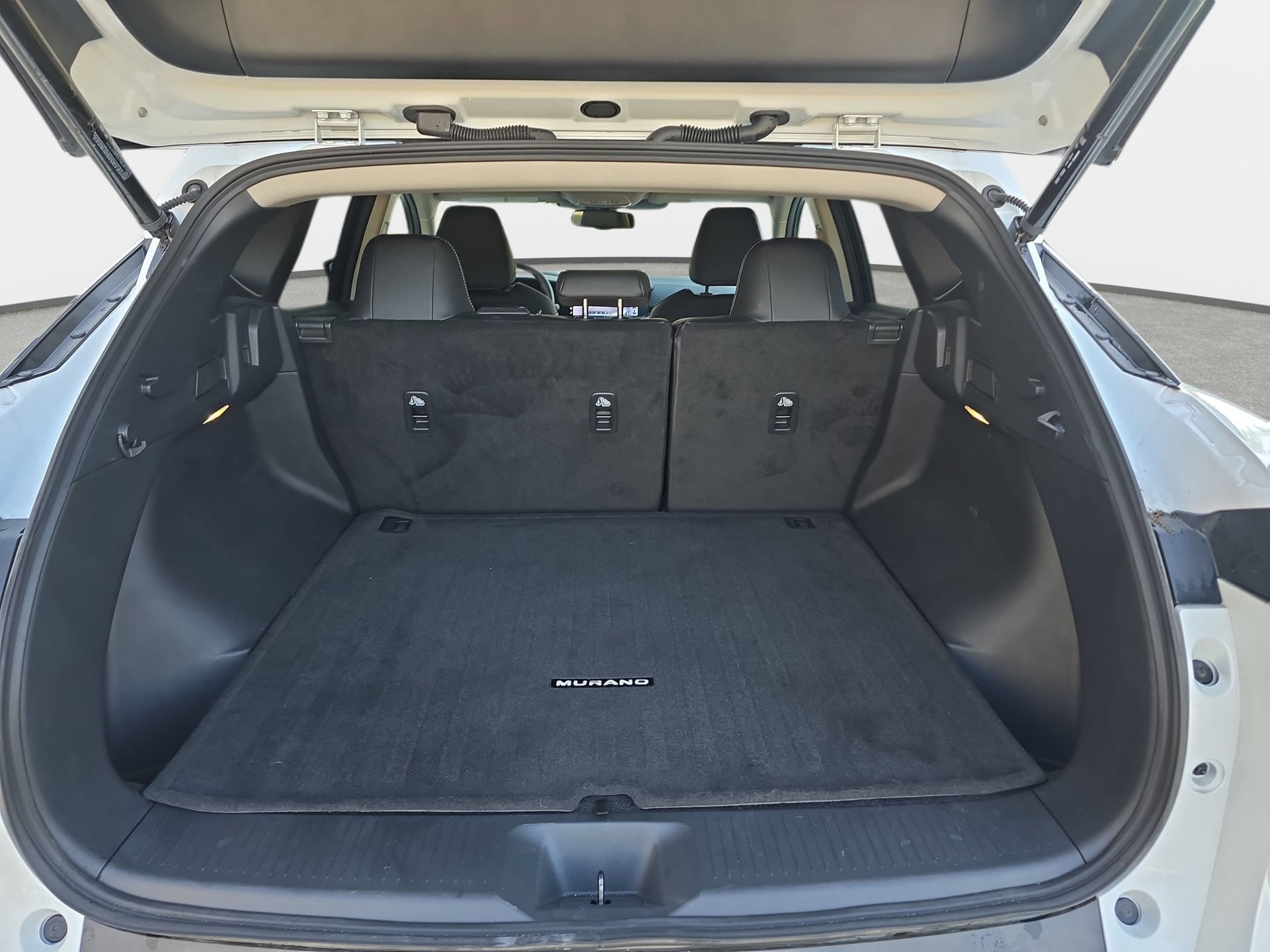 Used 2025 Nissan Murano SL AWD/4WD image 12