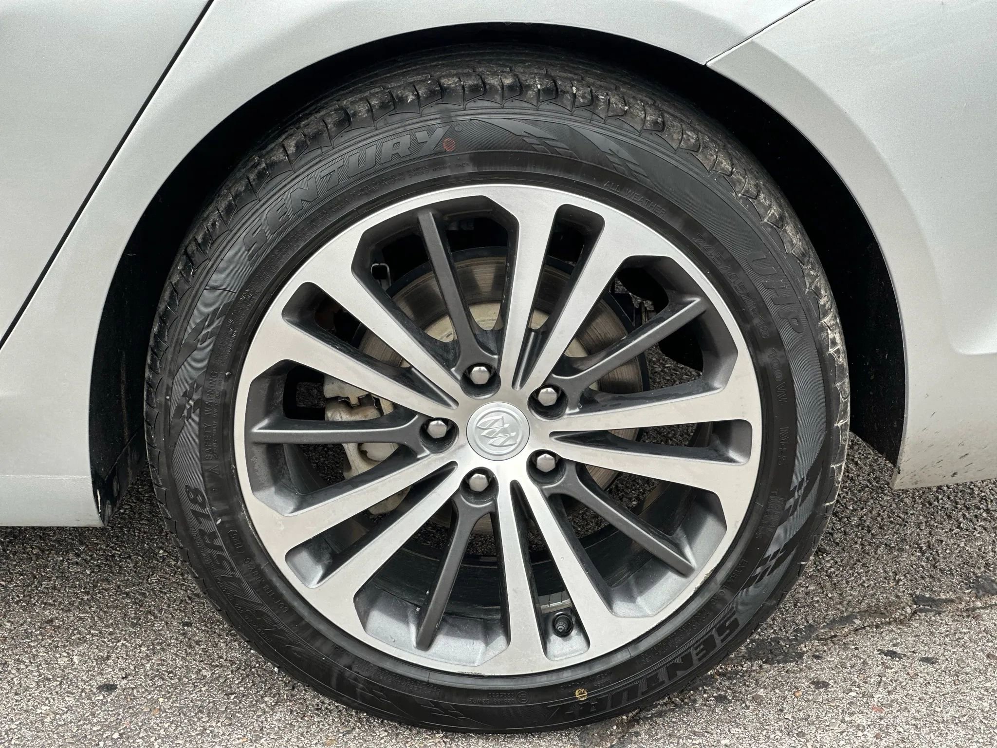 Used 2018 Buick Regal Essence image 28