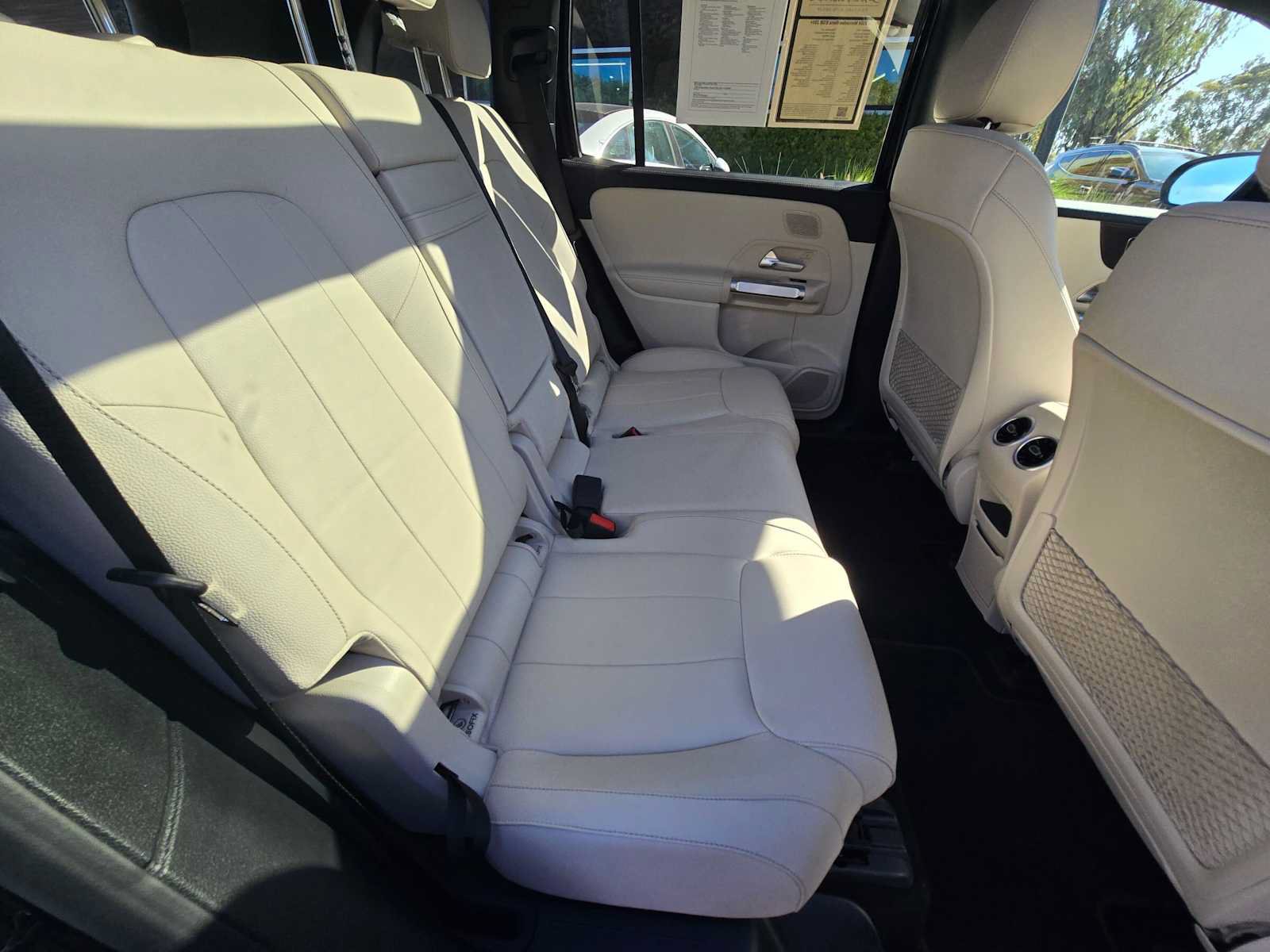 Used 2024 Mercedes-Benz EQB 250+ image 12