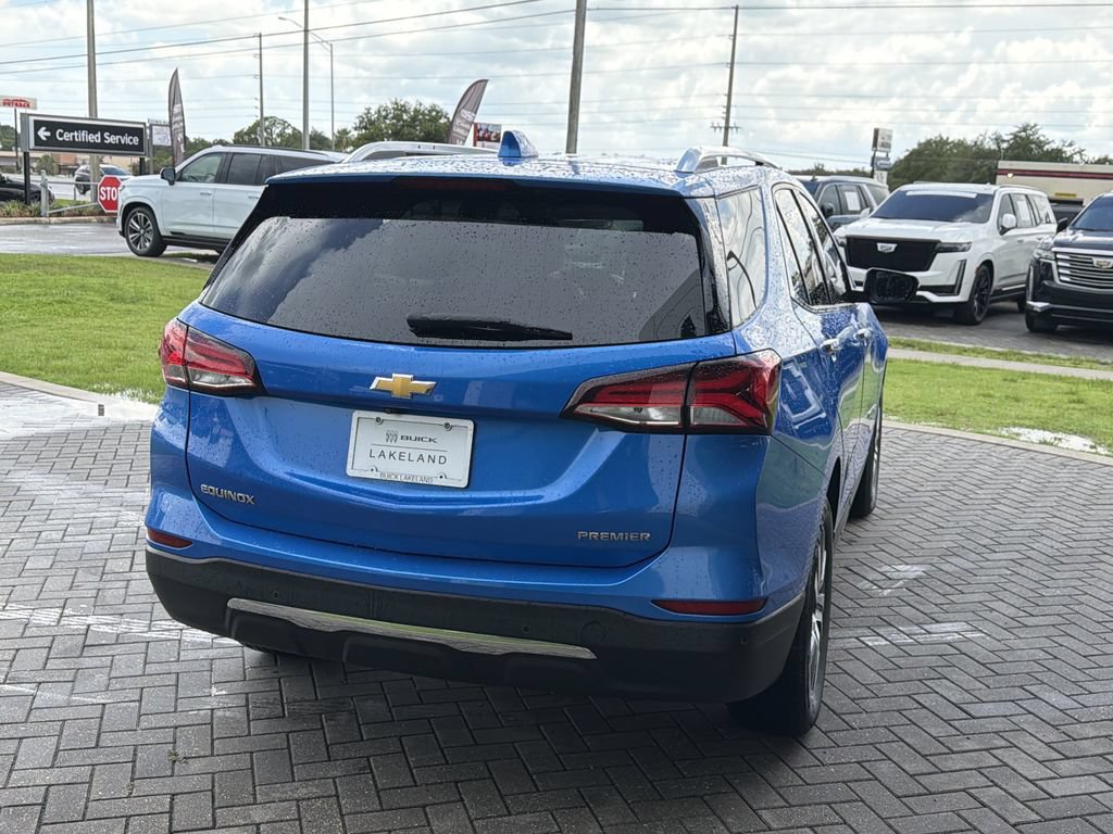 Certified 2024 Chevrolet Equinox Premier w/ LPO, Cargo Package FWD image 6
