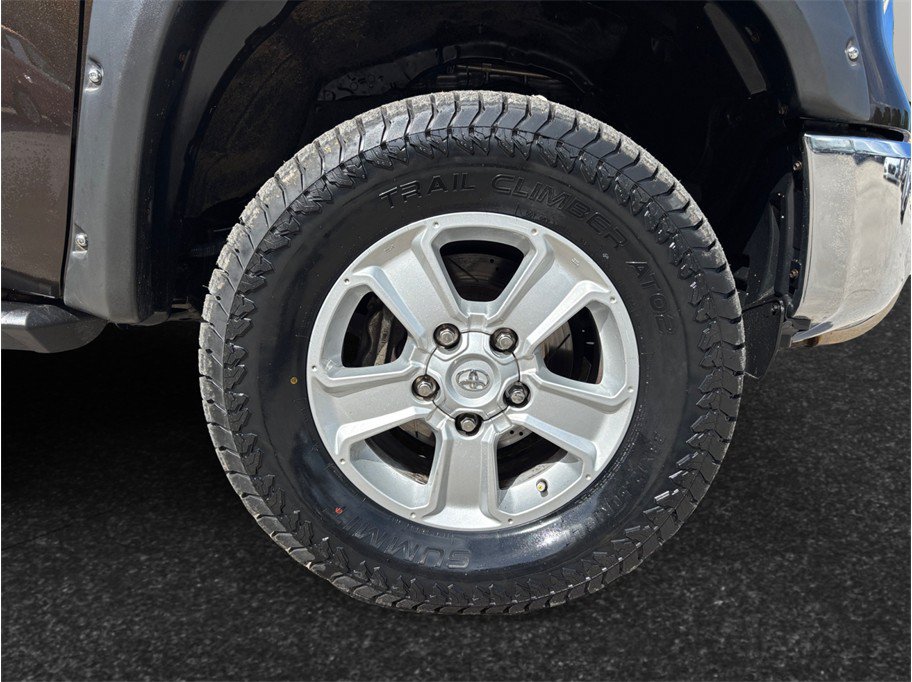 Used 2019 Toyota Tundra Limited w/ Limited Premium Package AWD/4WD image 13