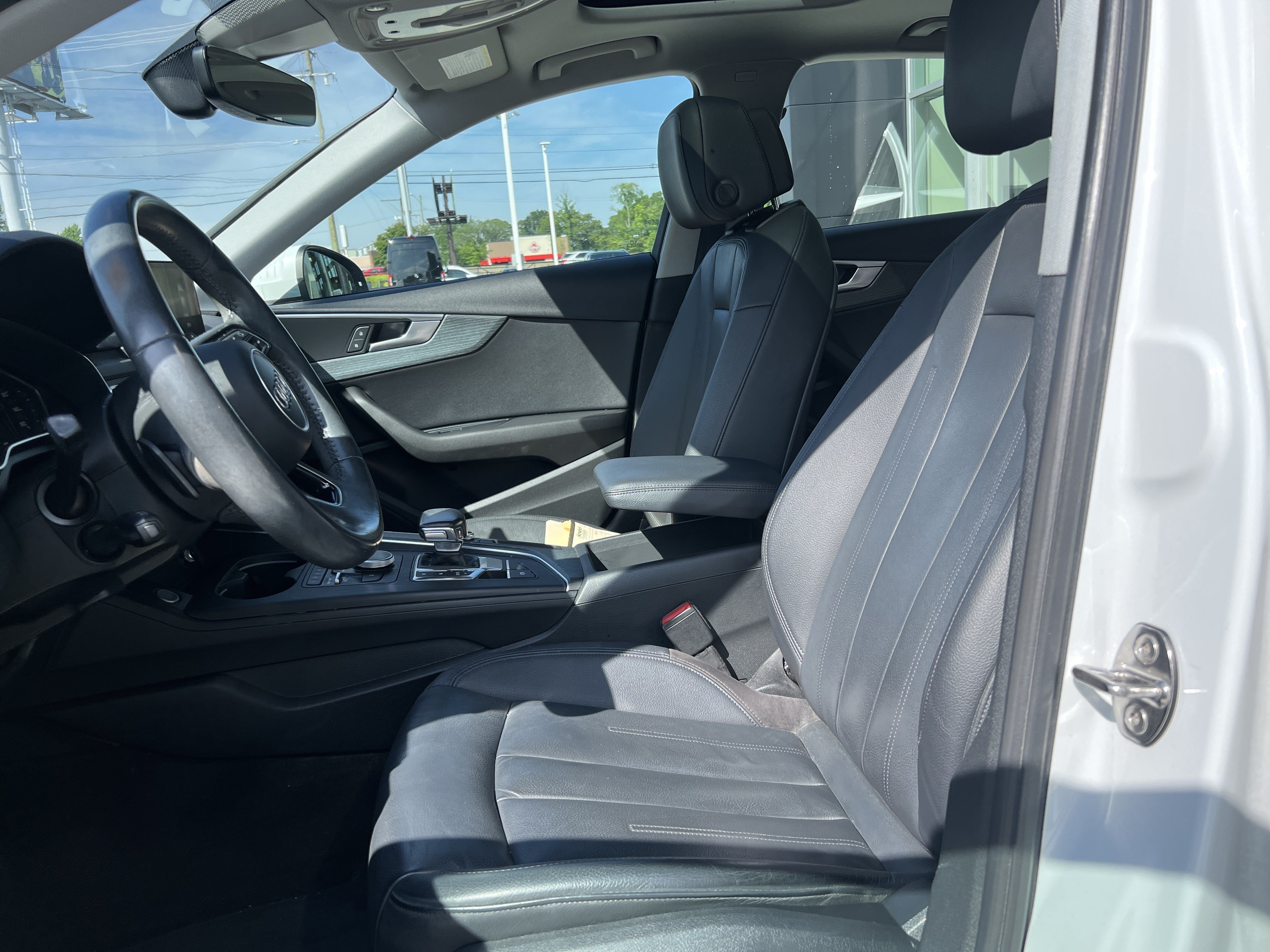 Used 2018 Audi A4 2.0T Premium w/ Convenience Package AWD/4WD image 16