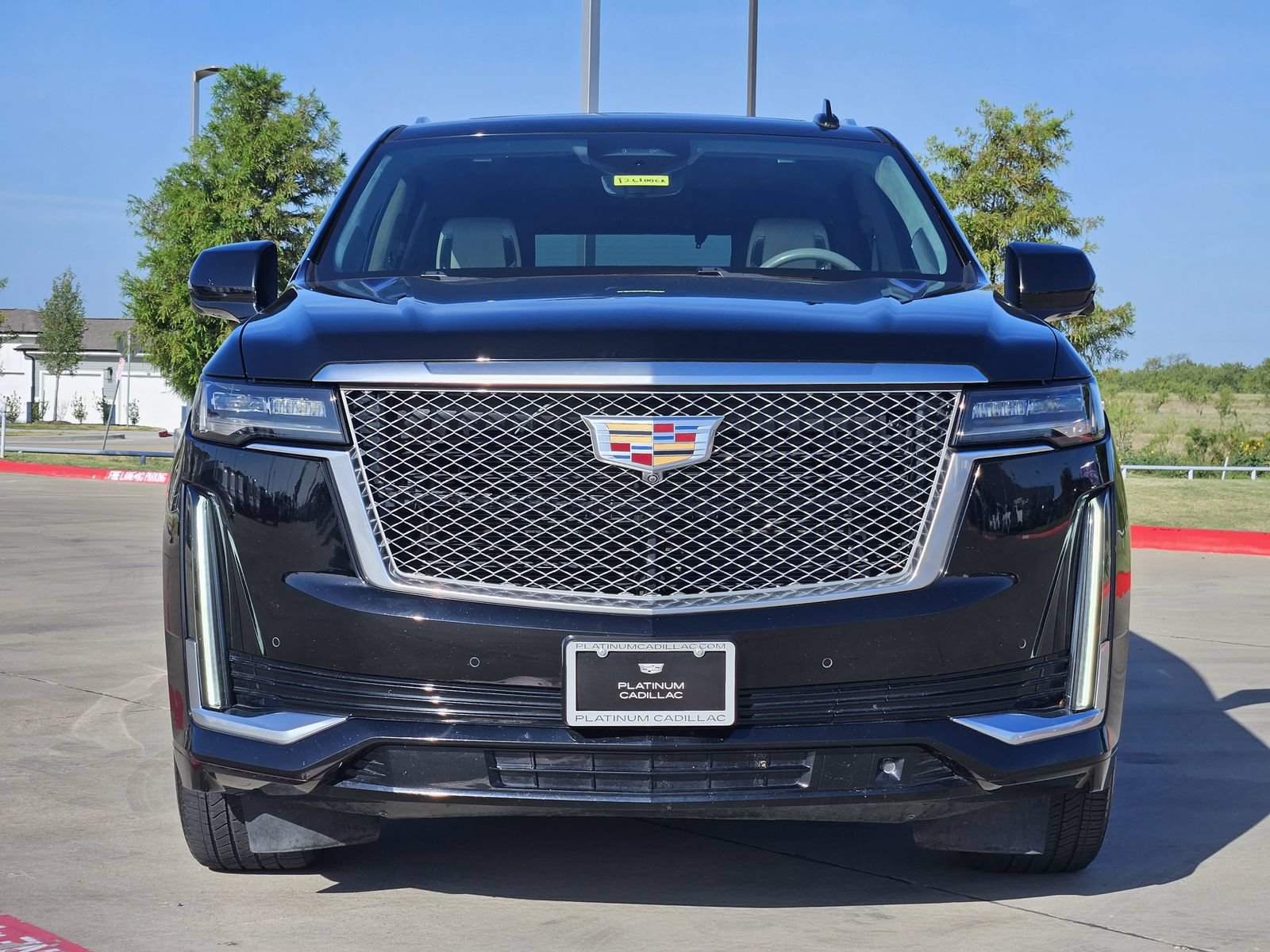 Used 2021 Cadillac Escalade Premium Luxury Platinum AWD/4WD image 6
