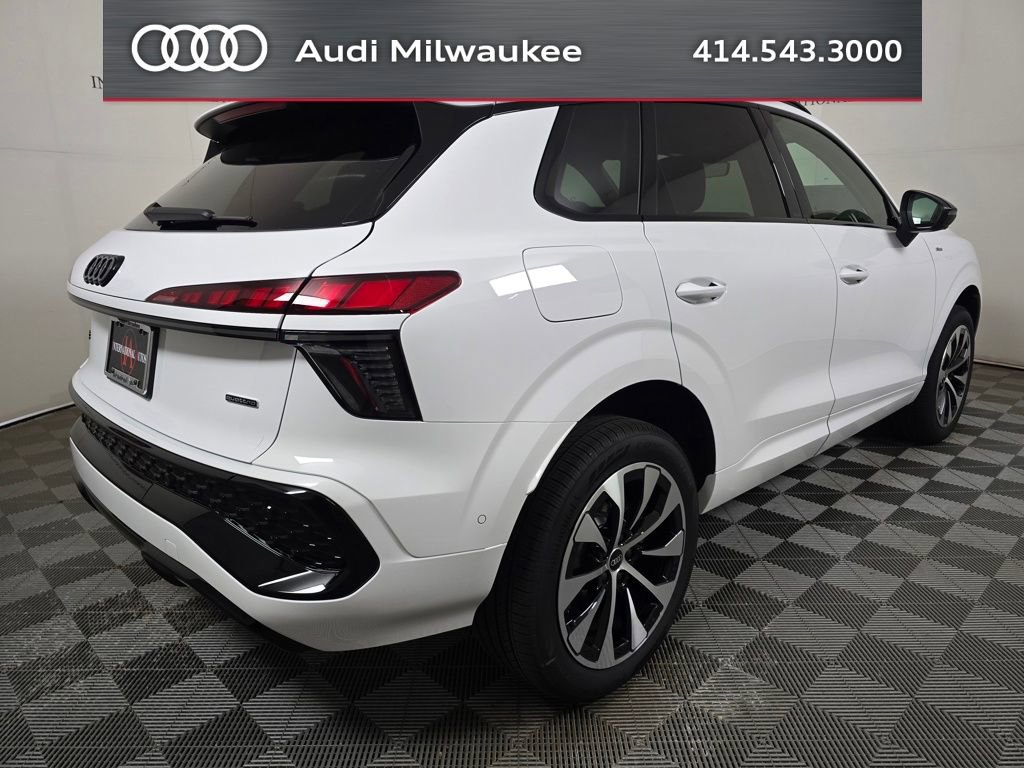 New 2026 Audi Q3 quattro 2.0T AWD/4WD image 4
