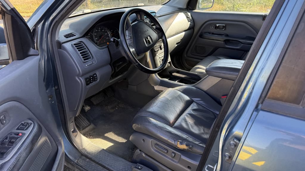 Used 2005 Honda Pilot EX-L image 3