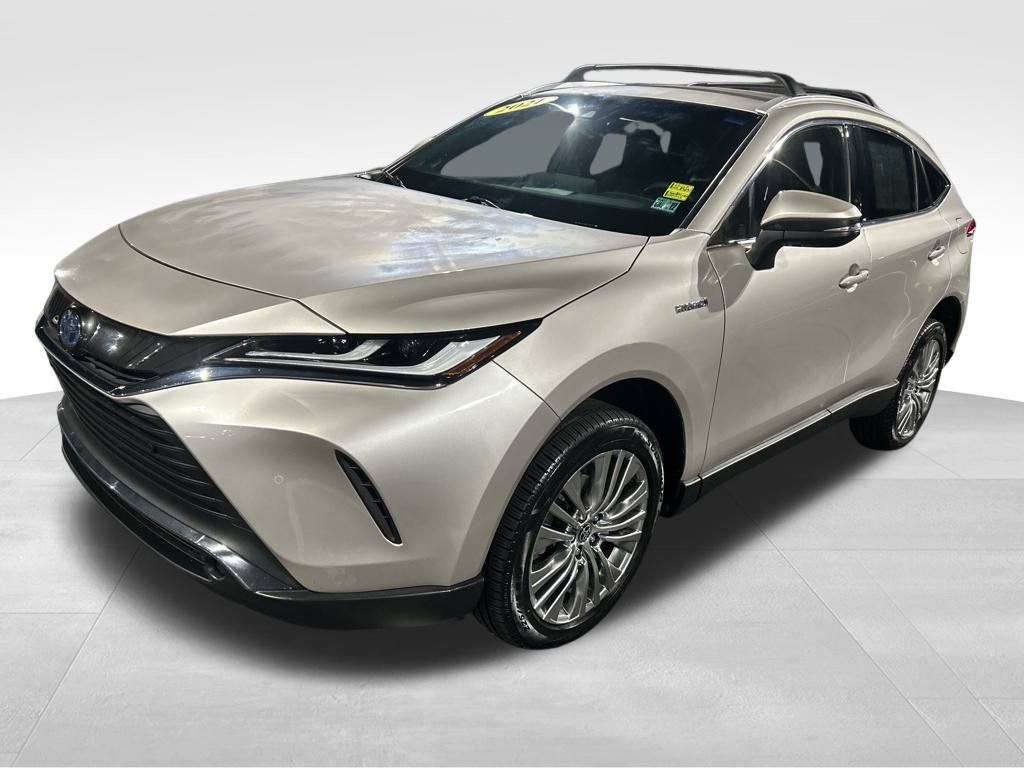 Used 2021 Toyota Venza XLE w/ Softex Package