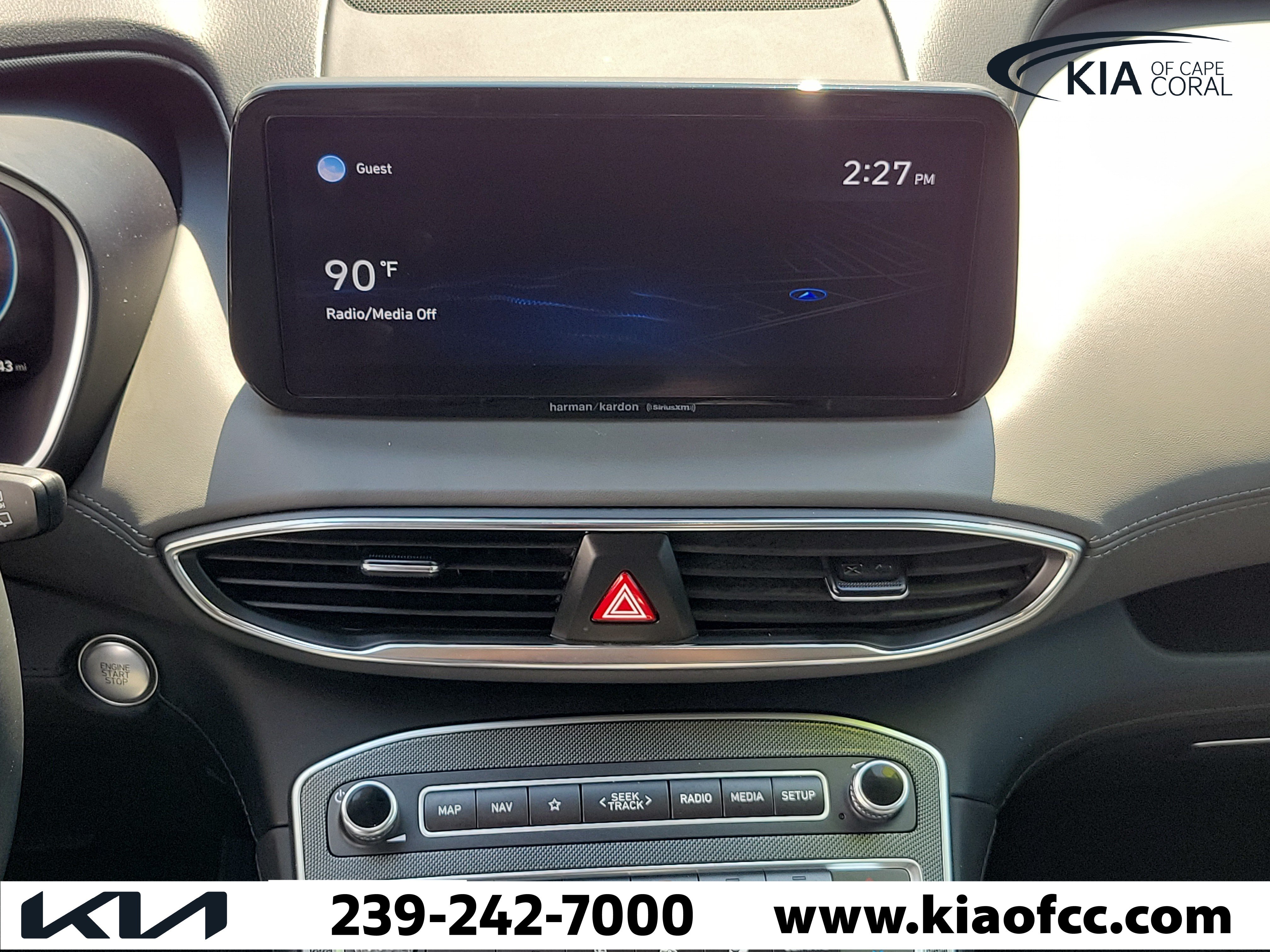 Used 2021 Hyundai Santa Fe SEL w/ Convenience + Premium Package FWD image 20