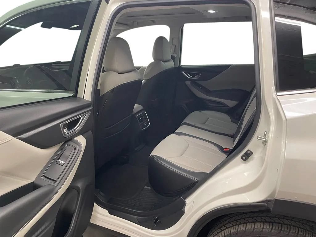 Used 2023 Subaru Forester Limited AWD/4WD image 30