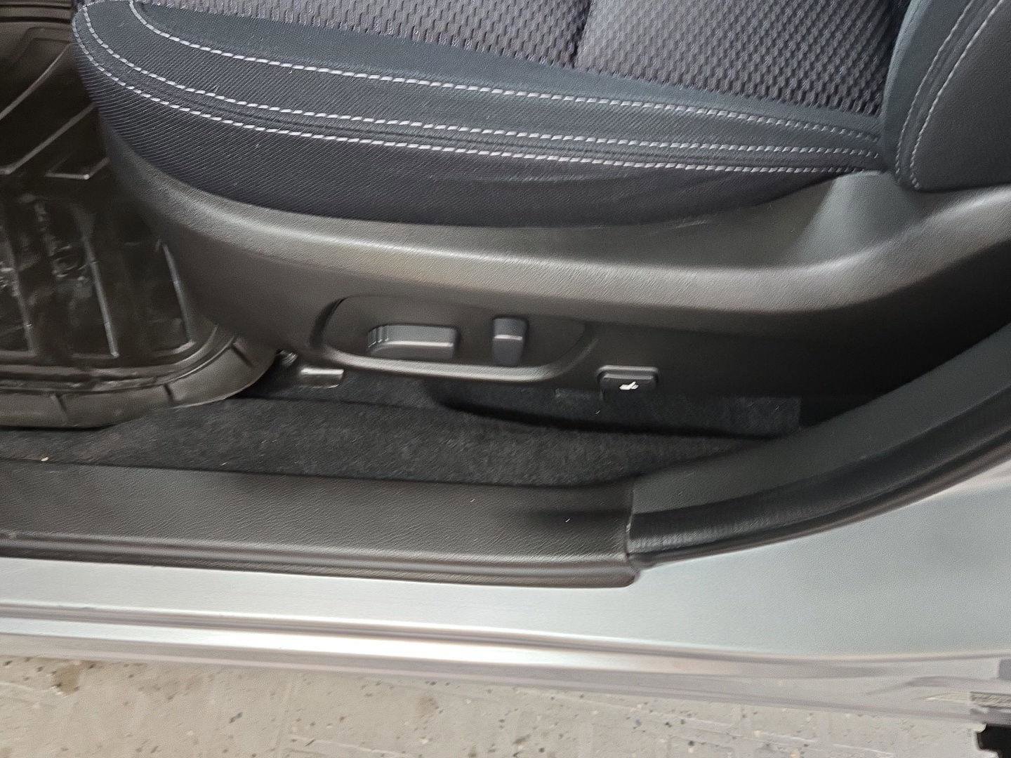 Used 2015 Subaru Forester 2.5i Premium w/ All-Weather Package image 14