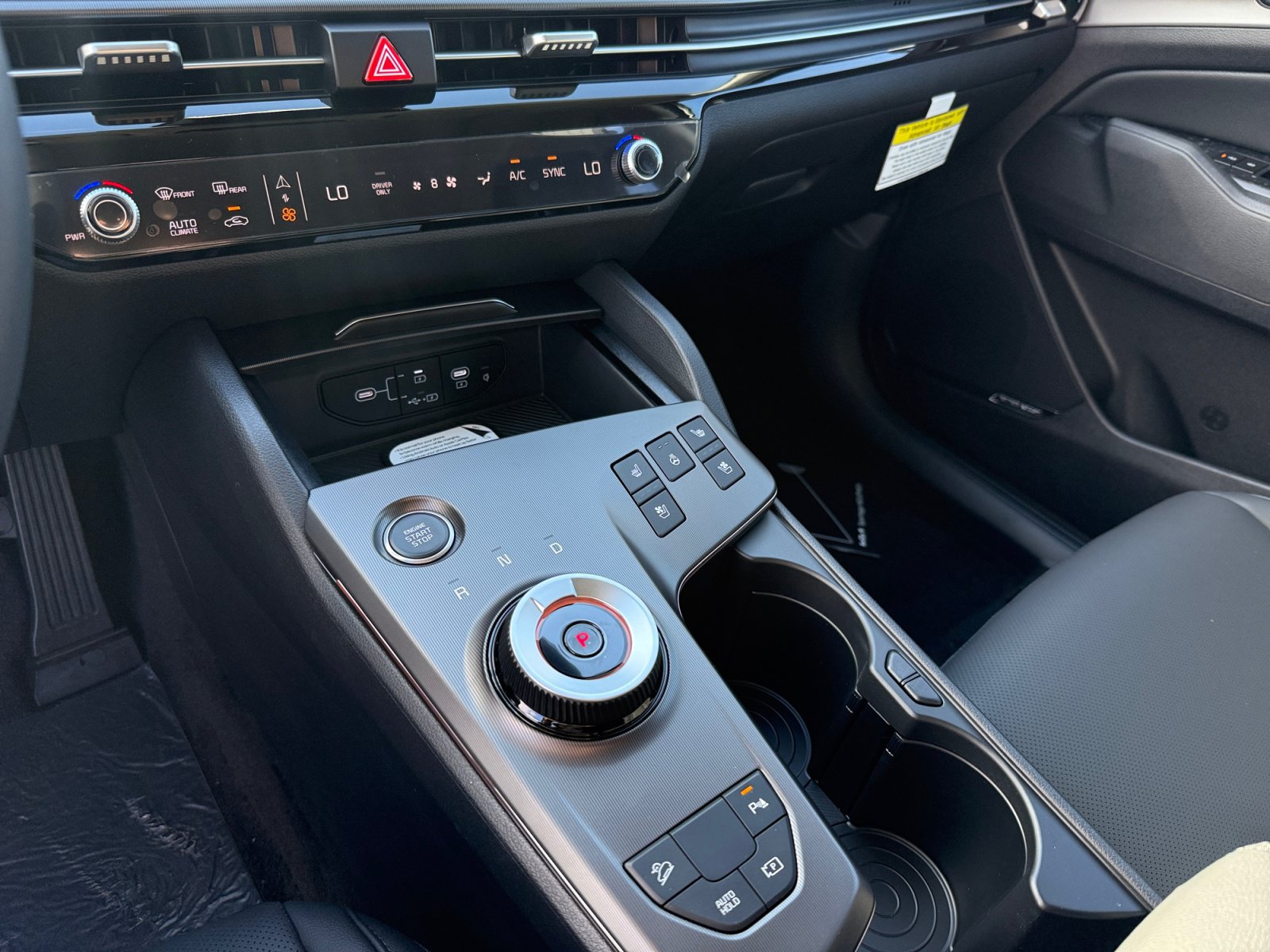 New 2027 Kia Sportage SX Prestige AWD/4WD image 13