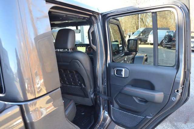 Used 2023 Jeep Gladiator Mojave w/ LED Lighting Group image 35